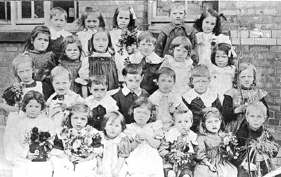 Class photo, 1907